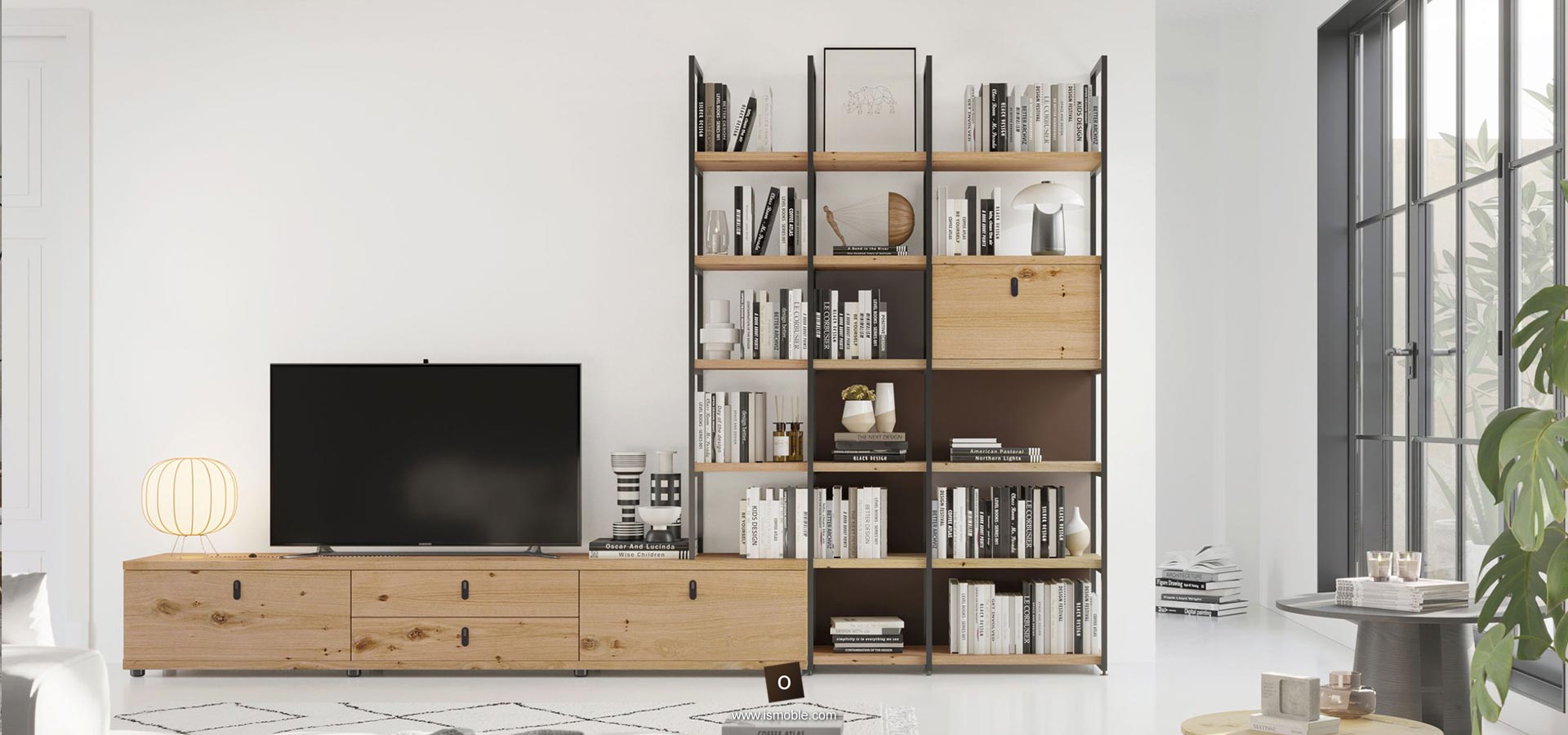 Moble per tv de fusta i ferro