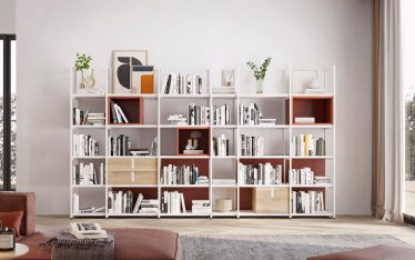 Estanteria i llibreria de fusta i ferro